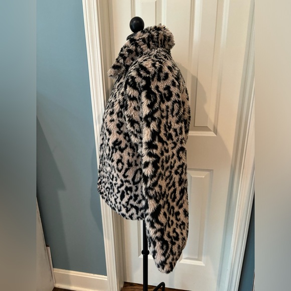 Animal Print Coat - Picture 6 of 13